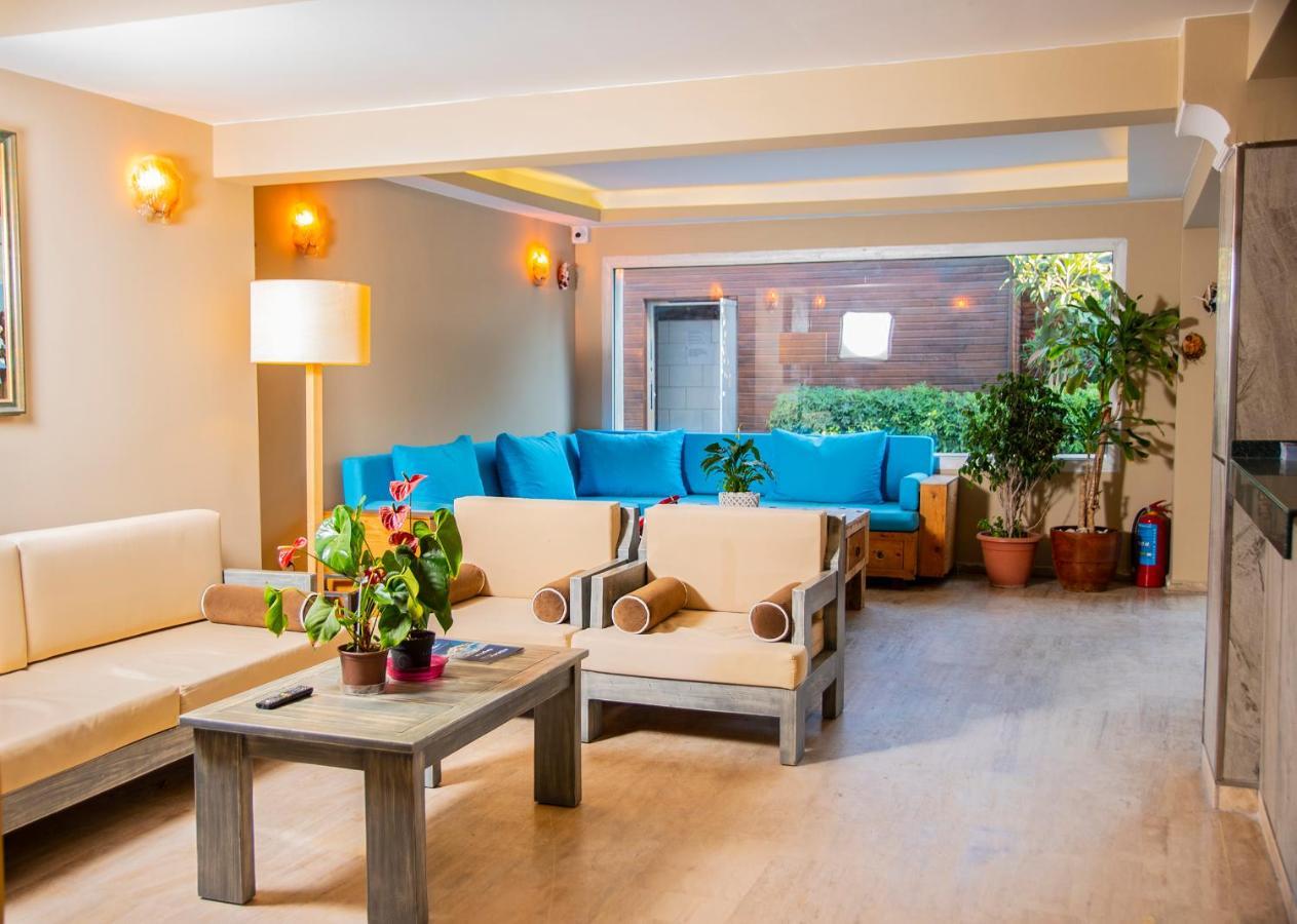Blue Bay Beach Hotel (Adults Only) 바이즈 외부 사진
