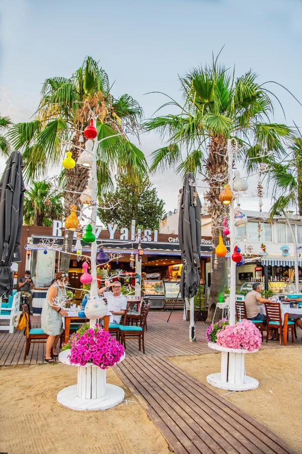 Blue Bay Beach Hotel (Adults Only) 바이즈 외부 사진